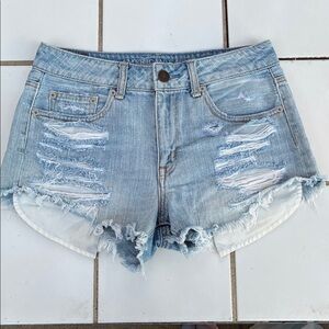 American Eagle Size 4 Hi Rise Festival Short Distressed Light Wash Blue Jean